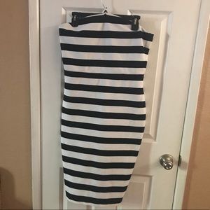 Expressfitted Midi Dress - Black & Cream Striped